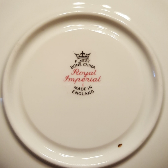 Royal Imperial bone china tea cup - Picture 4 of 5